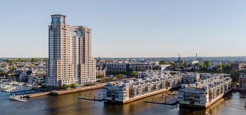 Με... χασούρα πούλησε το σπίτι του στη Βαλτιμόρη ο Κέβιν Σπέισι Με... χασούρα πούλησε το σπίτι του στη Βαλτιμόρη ο Κέβιν Σπέισι